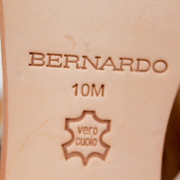 Bernardo Harper Suede Grey Embroidered Peep Toe Block Booties Women's Size 10 - Picture 10 of 10